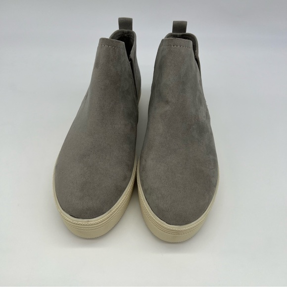 Dolce Vita Tate Shoes Sneakers High Platform Slip On Gray Suede Womens
Size 8.5 - Picture 3 of 12
